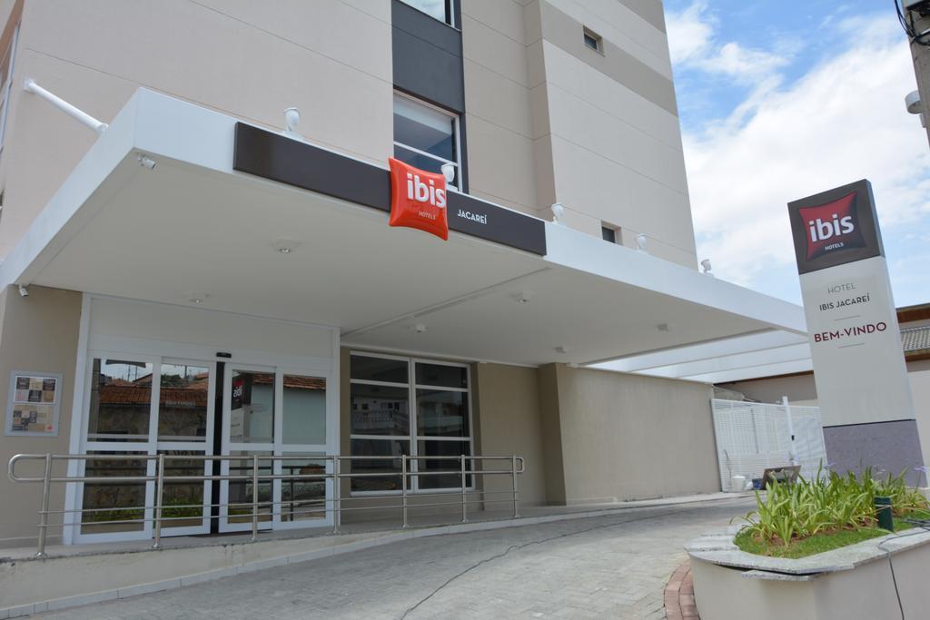 ibis Jacarei Hotel Bagian luar foto